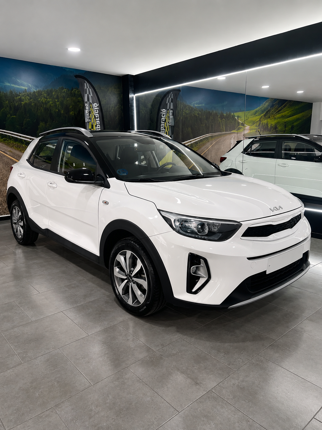 KIA STONIC